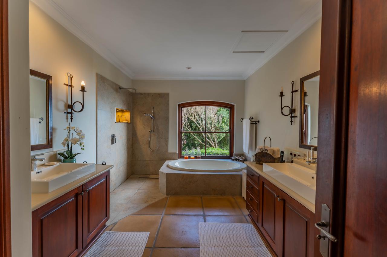 Tom Brown Villa (37)