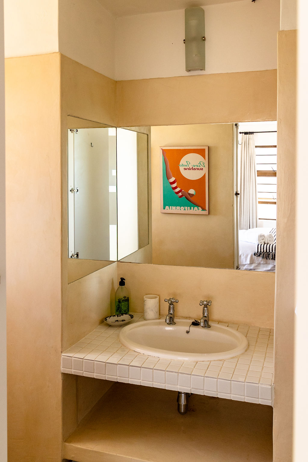 Mac House Bathrooms (5)