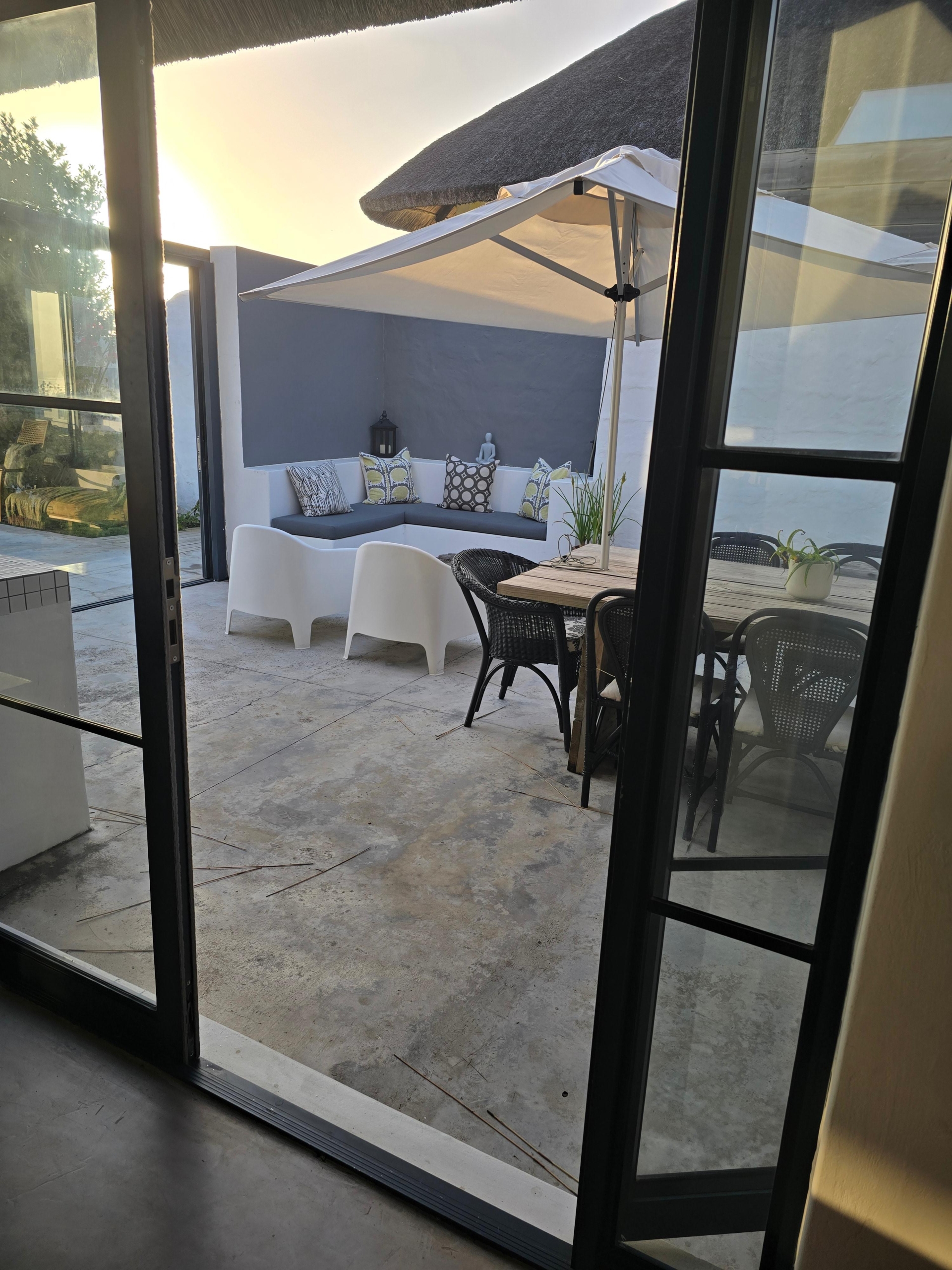 Mac House outside (11)