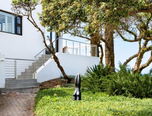 Prince of Tide – On Beach – Village – Sleeps 15